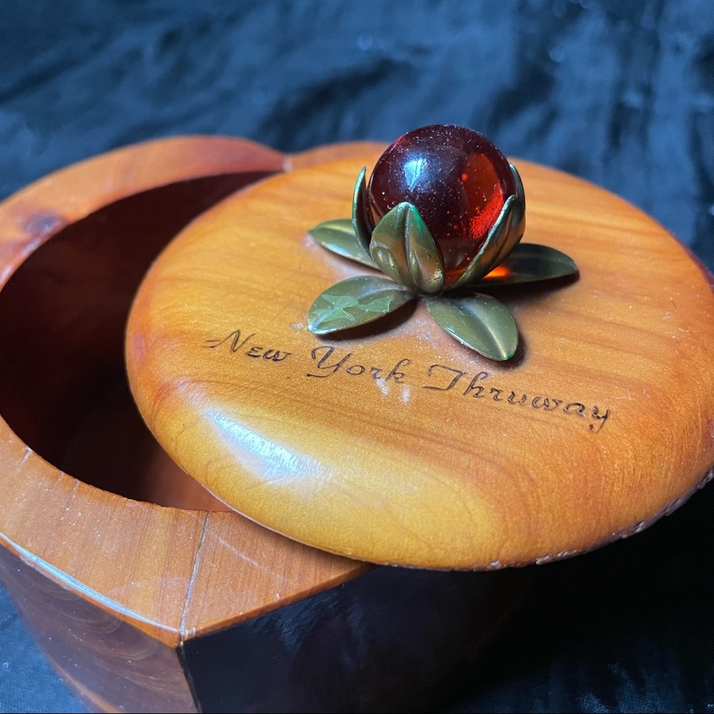Vintage handmade wooden New York souvenir trinket box MCM glass marble heart